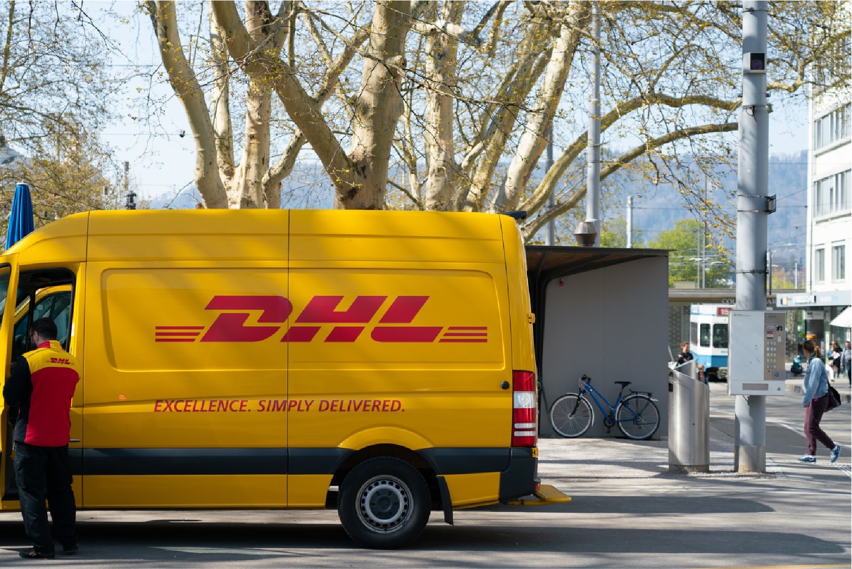 dhl car